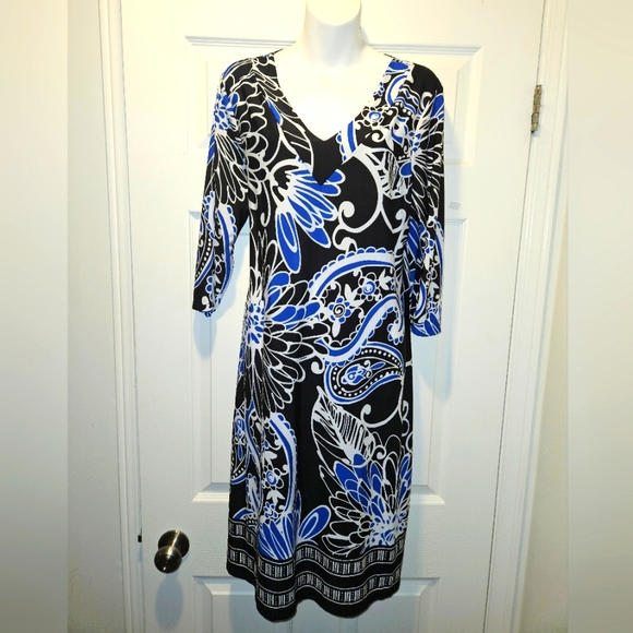 Ispiri 3/4 length sleeve dress - Picture 2 of 4